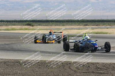 media/Jun-01-2024-CalClub SCCA (Sat) [[0aa0dc4a91]]/Group 6/Race/